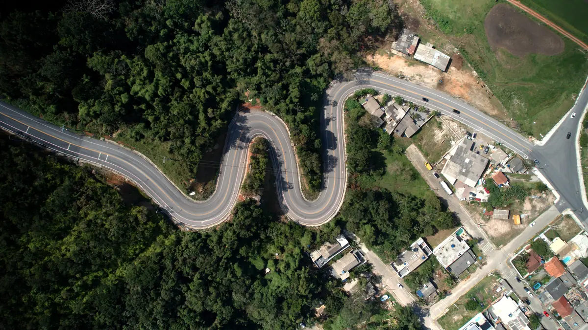 Estrada do Morro de Zimbros