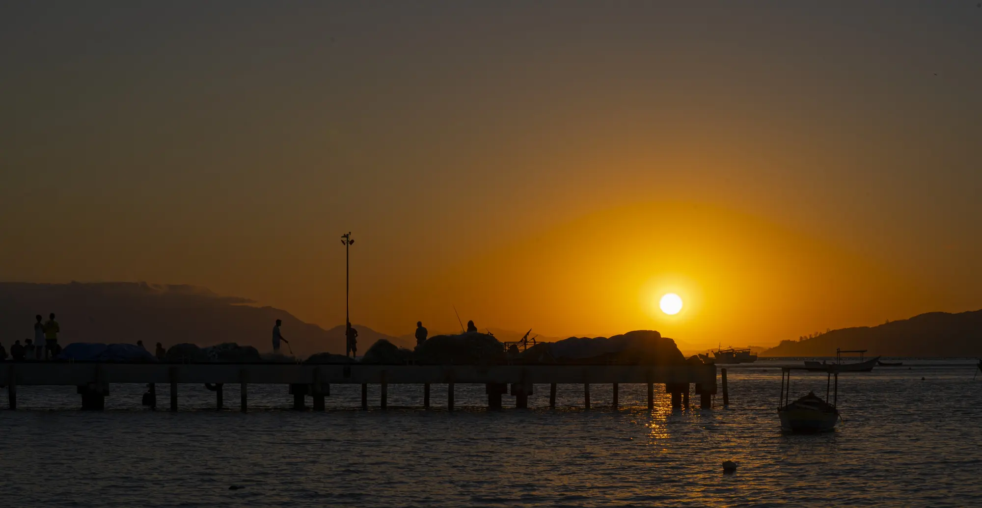 Trapiche de Canto Grande ao entardecer